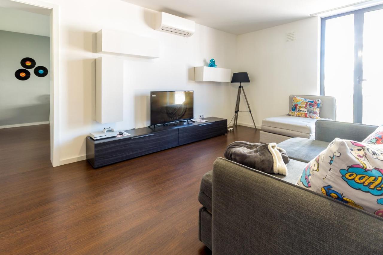 Apartament Guest H4u - Bonjardim Pop Art Center Porto