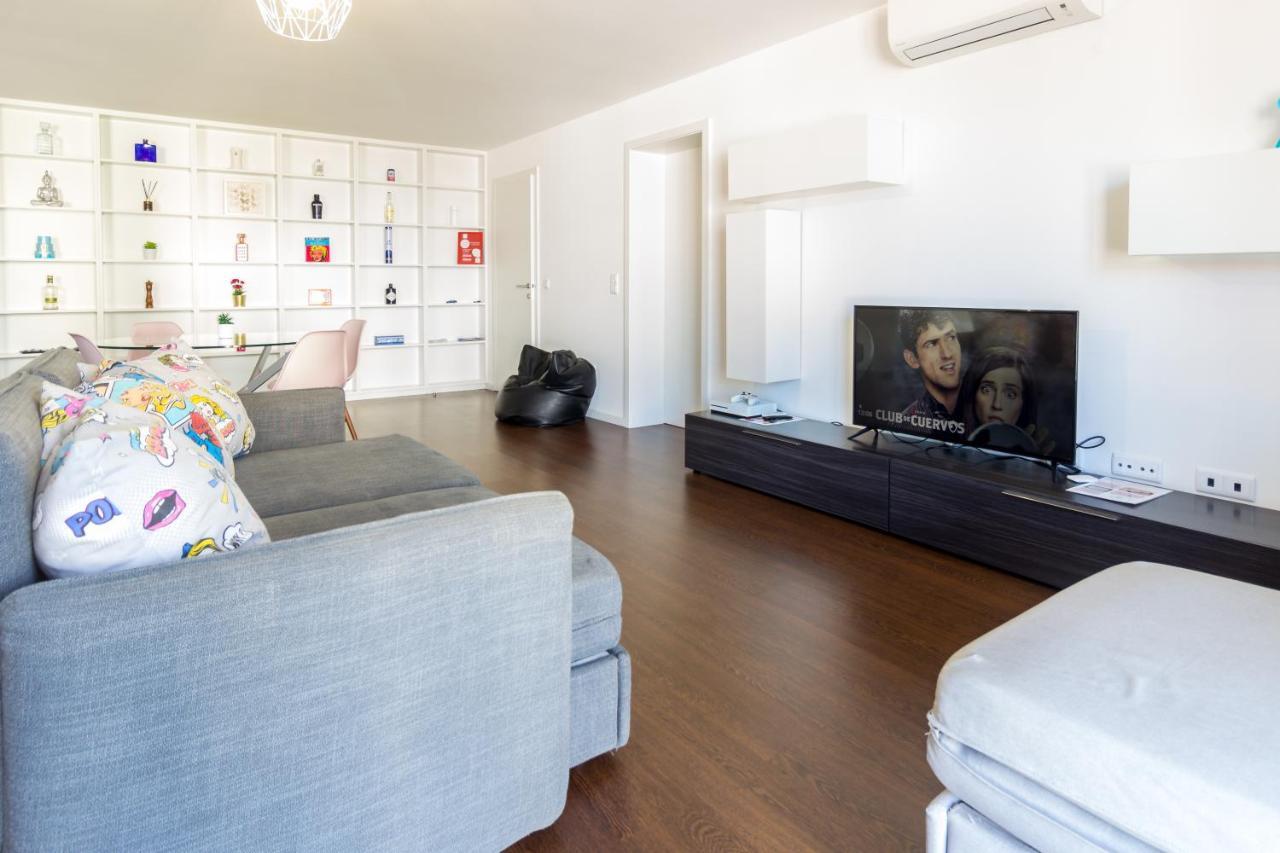 Apartament Guest H4u - Bonjardim Pop Art Center *